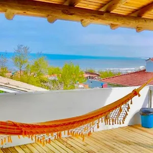 Bella Vista Kitnets , Farol de Santa Marta Brasil