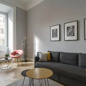 Apartment La Dolce Farini, Rome