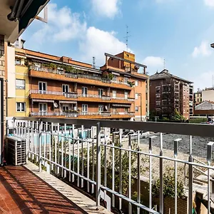  Apartment Beplace In Nolo Italy