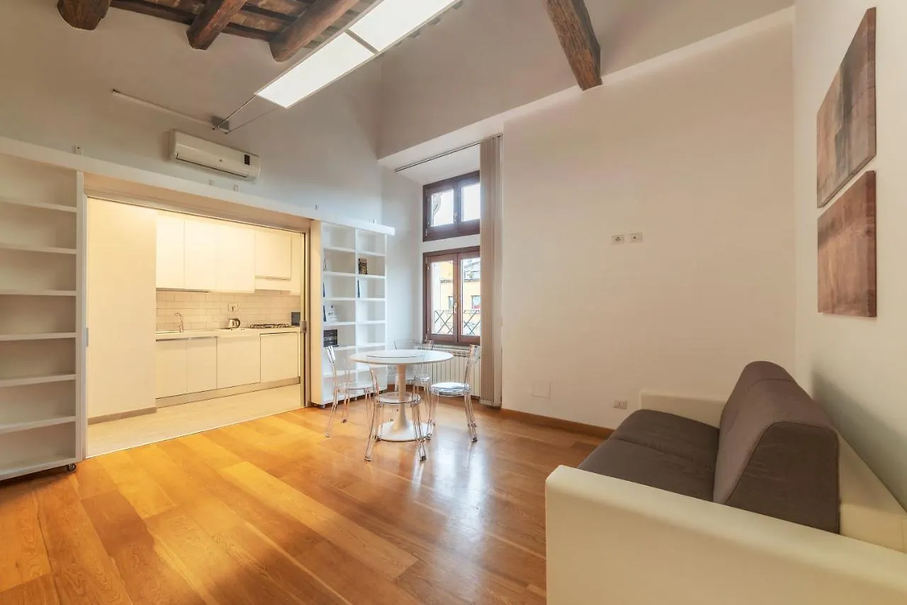 Palazzo Altieri Penthouse Apartments Řím Itálie