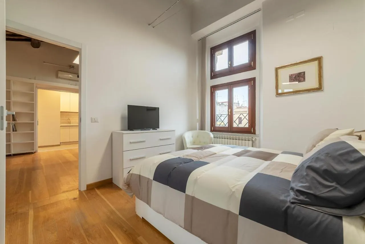 Palazzo Altieri Penthouse Apartments Roma