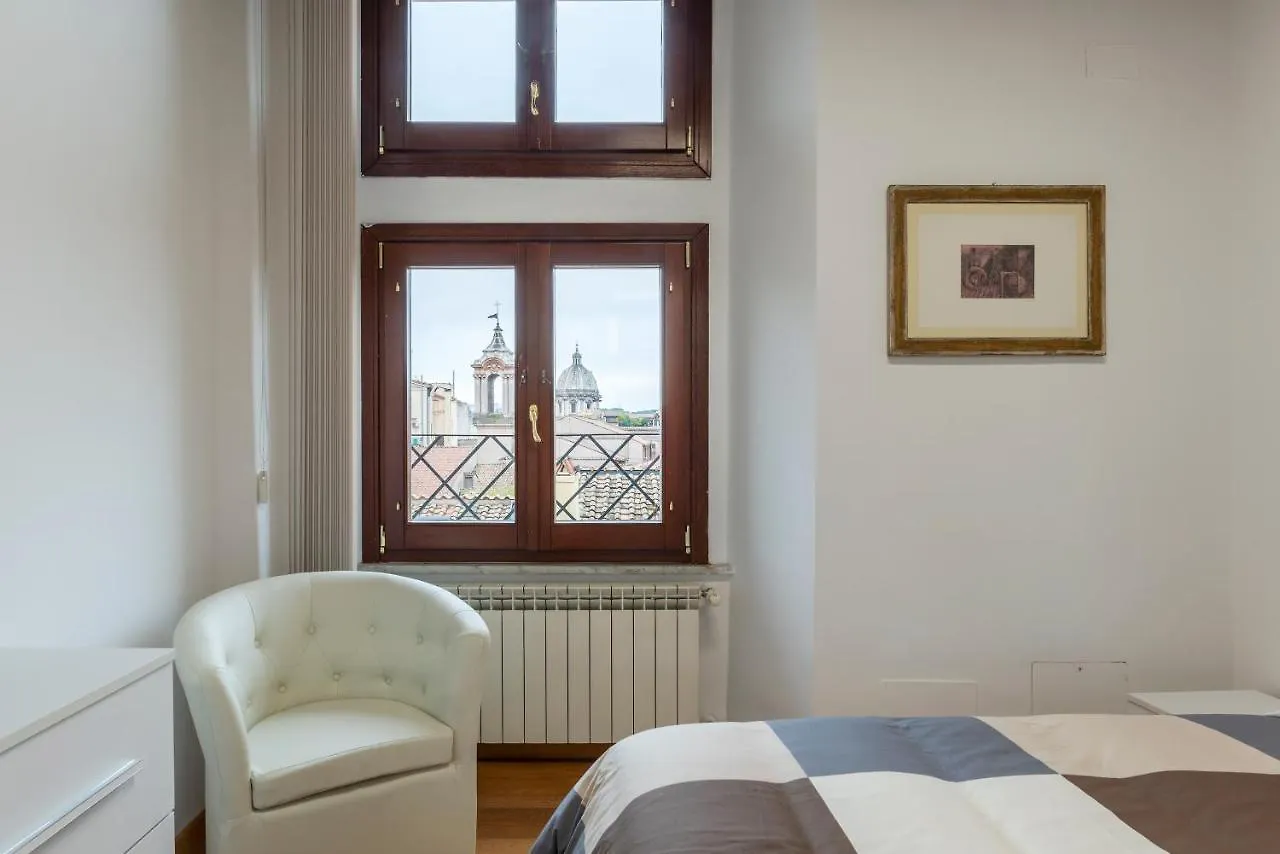 רומא Palazzo Altieri Penthouse Apartments 0*,  איטליה