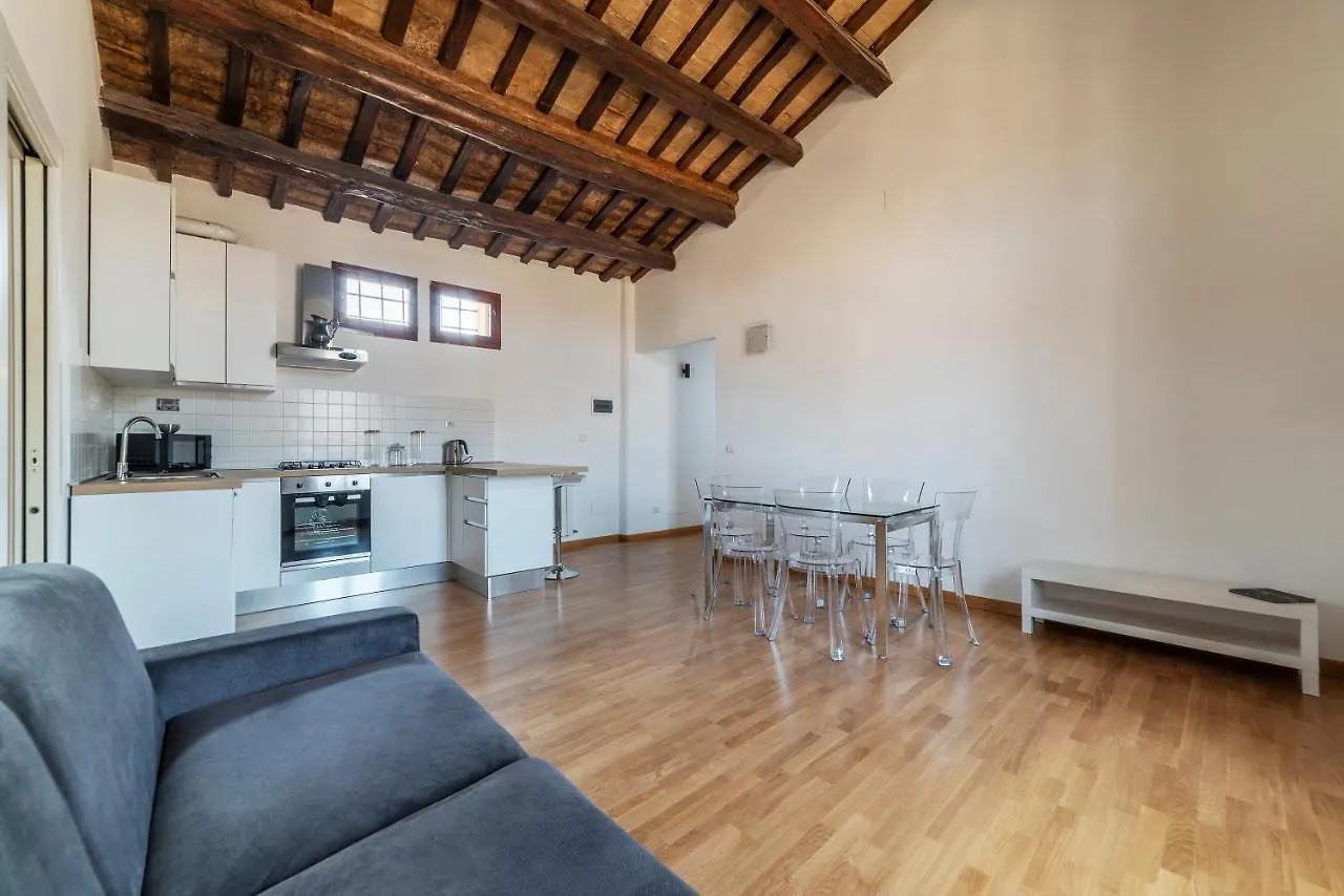 Palazzo Altieri Penthouse Apartments Roma 0*,  Itália